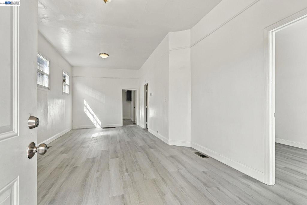 2207 13th Ave Property Photo 9