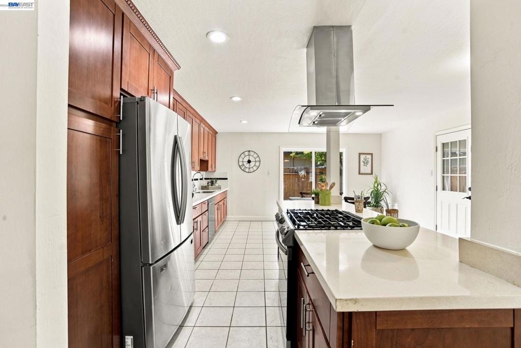 54 Lakeview Drive Property Photo 12