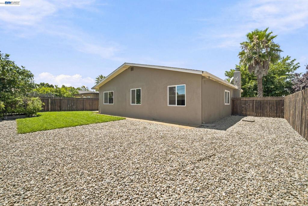 54 Lakeview Drive Property Photo 40