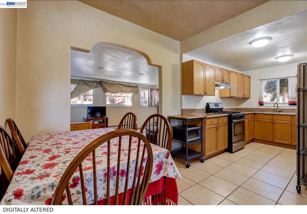615 Sheridan St Property Photo 35