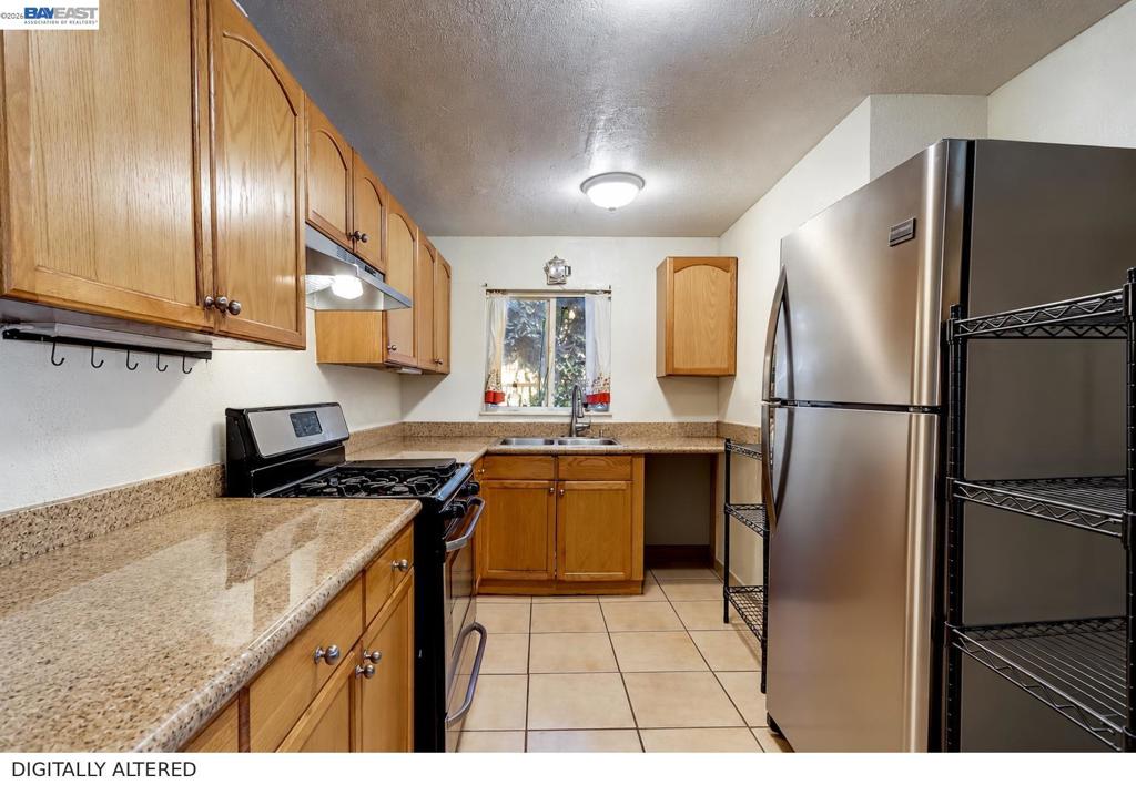 615 Sheridan St Property Photo 37