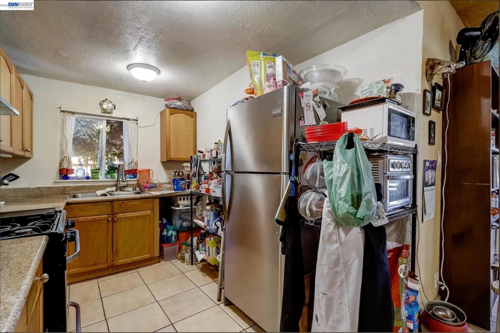 615 Sheridan St Property Photo 42