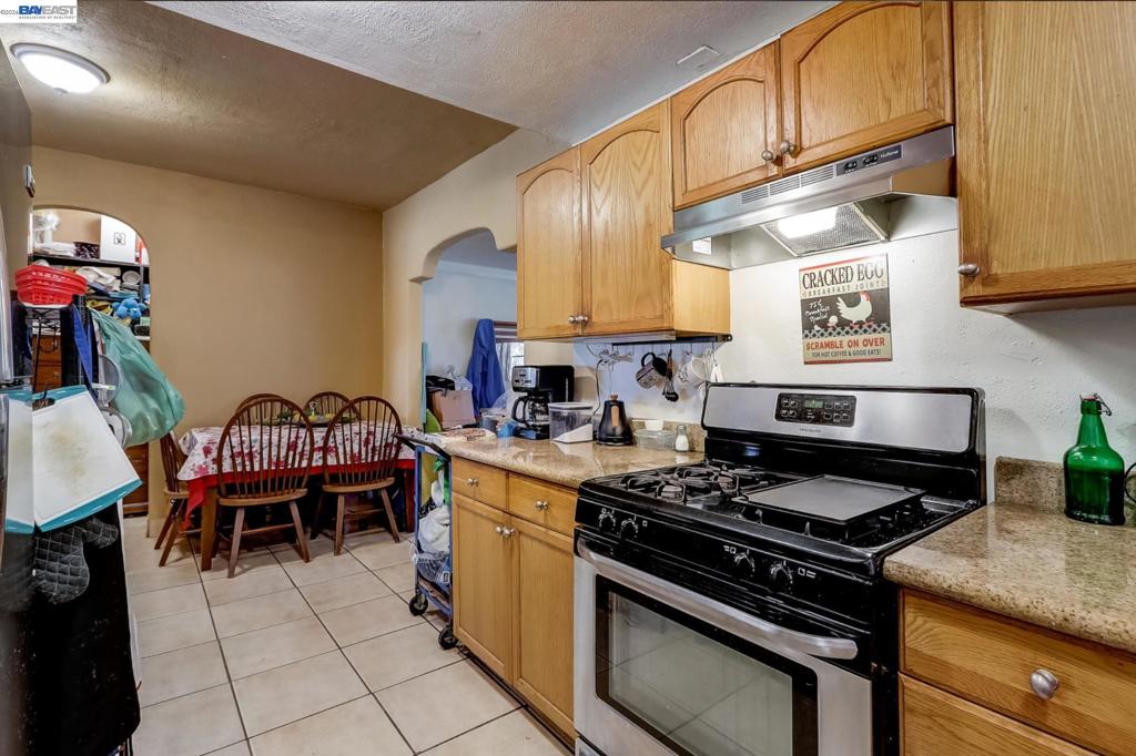 615 Sheridan St Property Photo 44