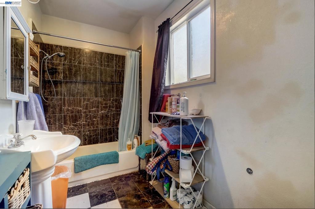 615 Sheridan St Property Photo 66