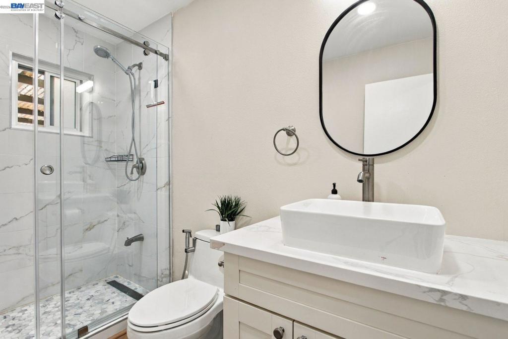 25531 Scripps St Property Photo 19