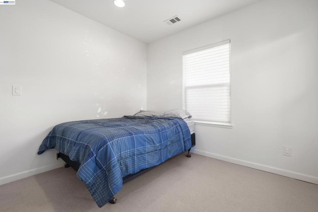 8957 Lawlor St Property Photo 19