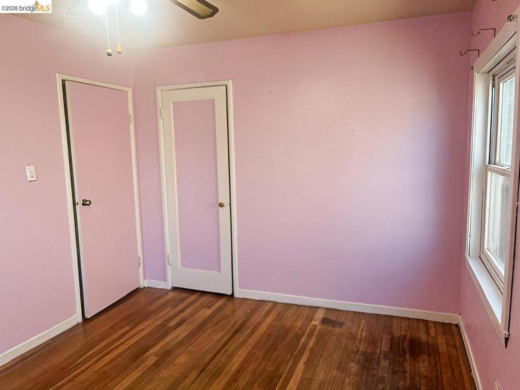 1565 Timothy Dr Property Photo 16