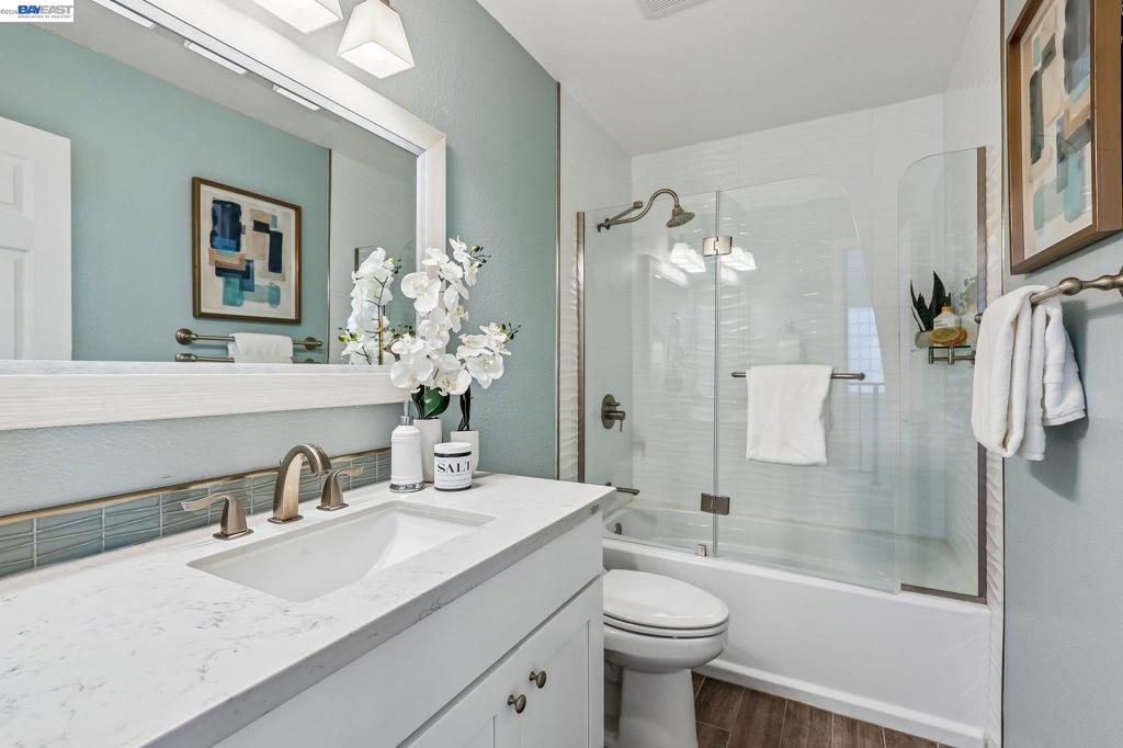 2129 Delucchi Dr Property Photo 23