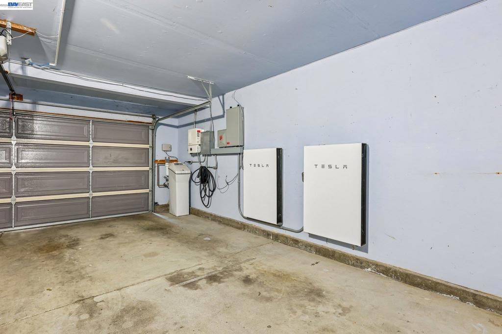 2129 Delucchi Dr Property Photo 26