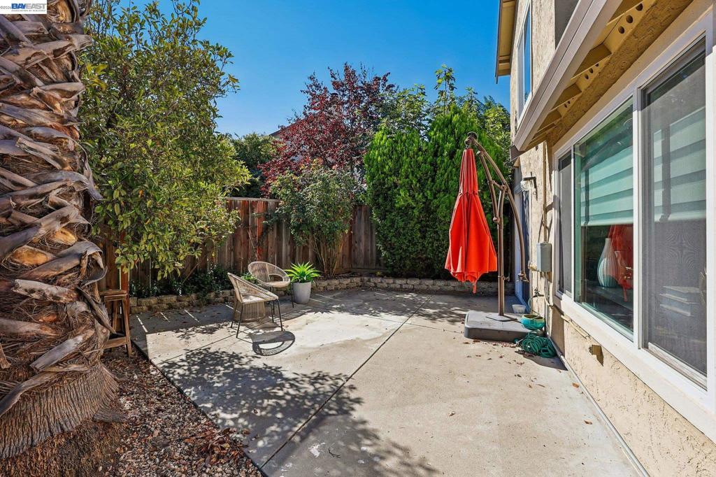 2129 Delucchi Dr Property Photo 28