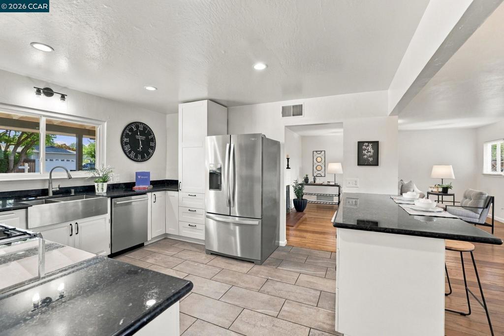 3961 Mulberry Drive Property Photo 12