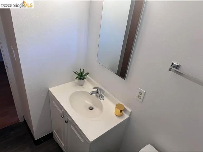 3425 Wilson Ave Property Photo 8