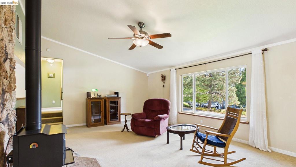 21710 Hyde Street Property Photo 7