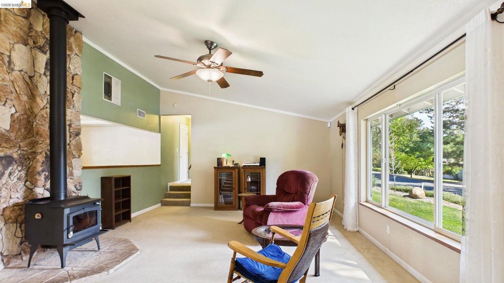 21710 Hyde Street Property Photo 9