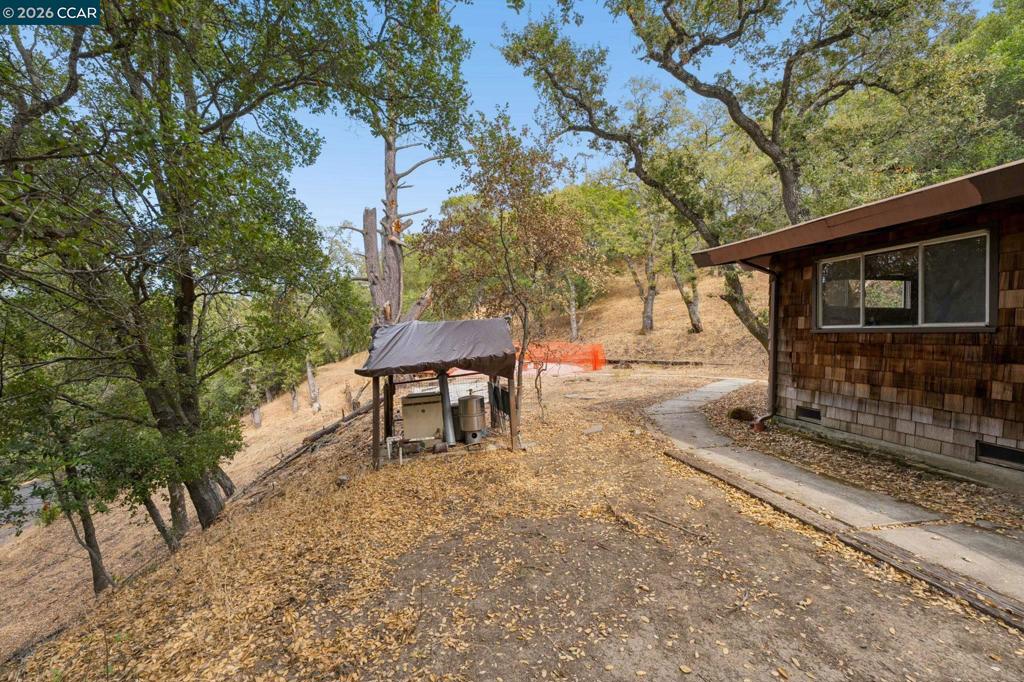 3471 Springhill Rd Property Photo 8