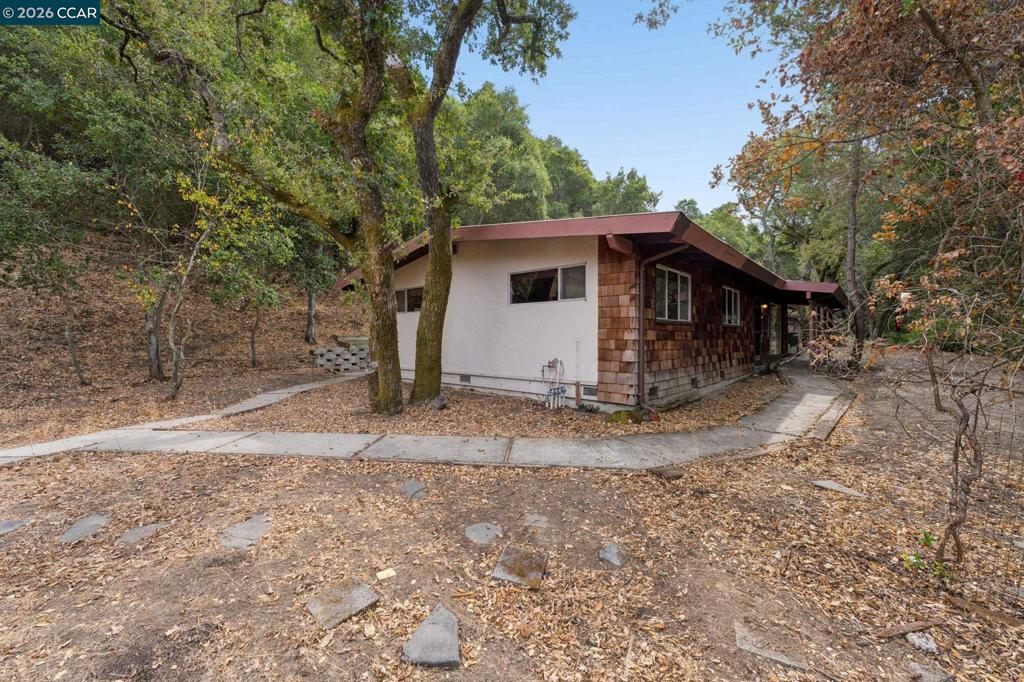 3471 Springhill Rd Property Photo 9