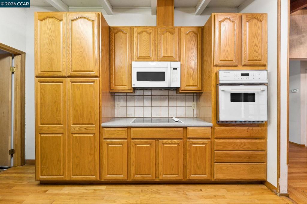3471 Springhill Rd Property Photo 17