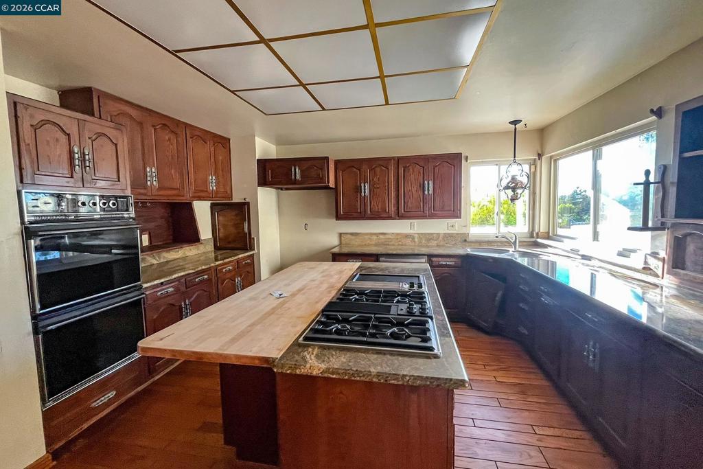 337 Livorna Heights Rd Property Photo 10
