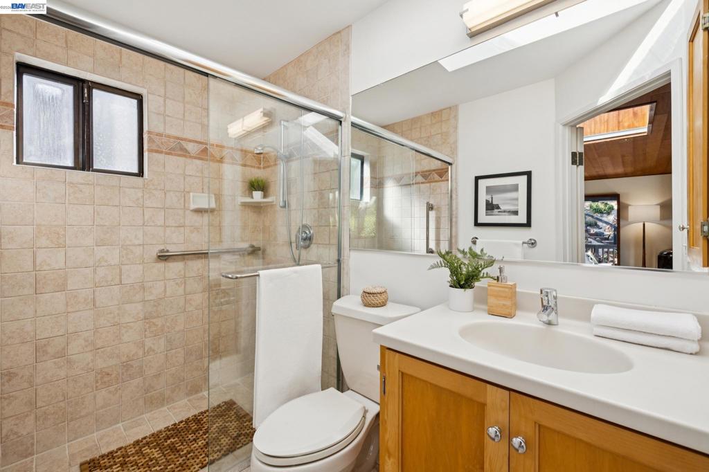 1085 Sterling Ave Property Photo 37