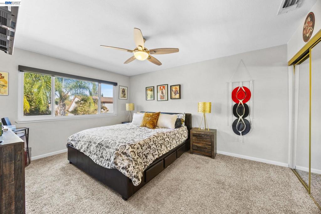 9852 Vista Grande Way Property Photo 24