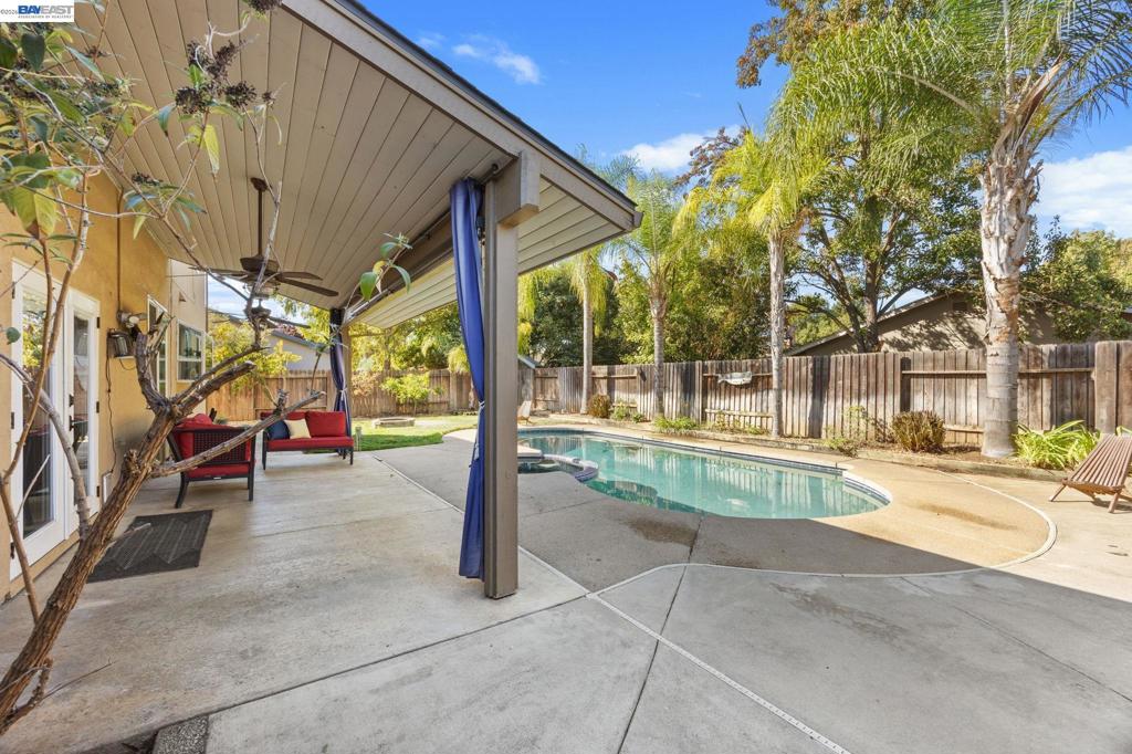 9852 Vista Grande Way Property Photo 35