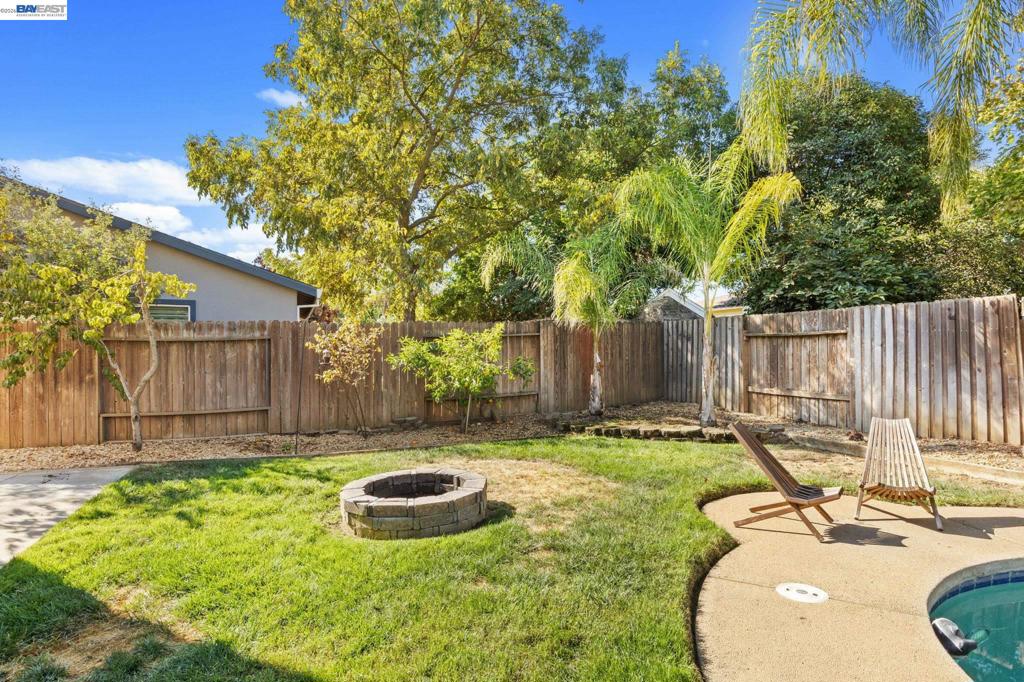 9852 Vista Grande Way Property Photo 37