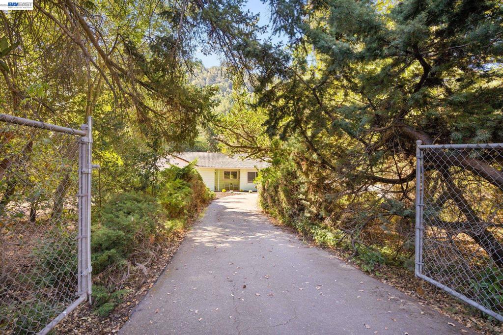 24227 Palomares Rd Property Photo 1