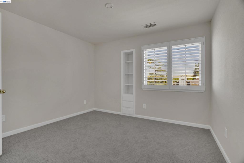 5805 San Carlos Way Property Photo 18