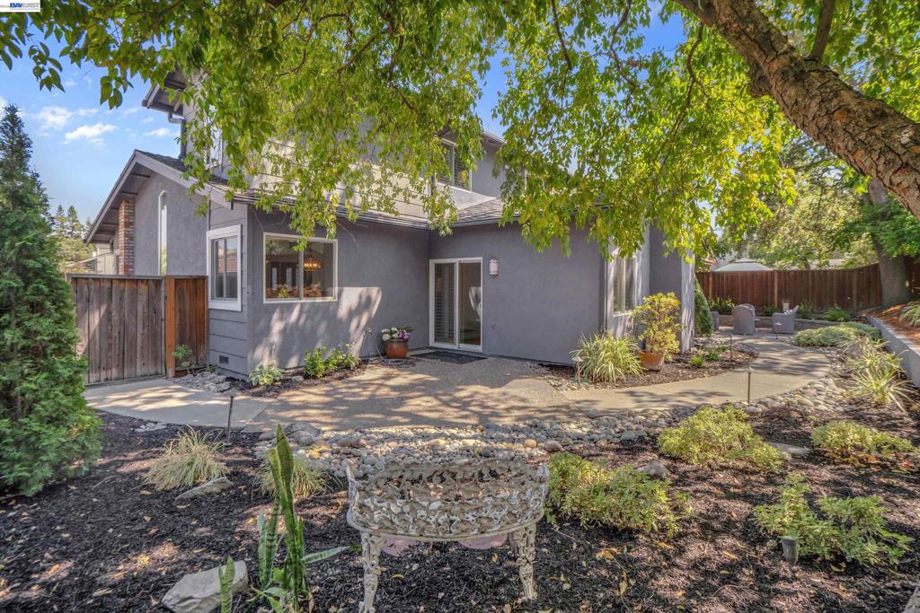 5805 San Carlos Way Property Photo 35