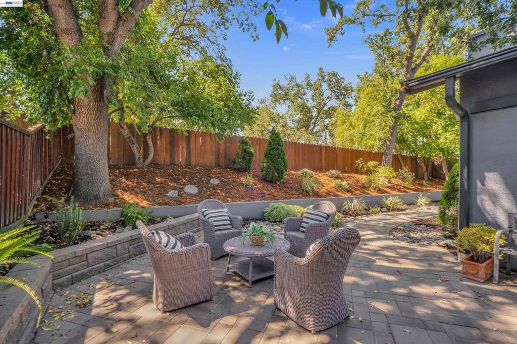 5805 San Carlos Way Property Photo 36