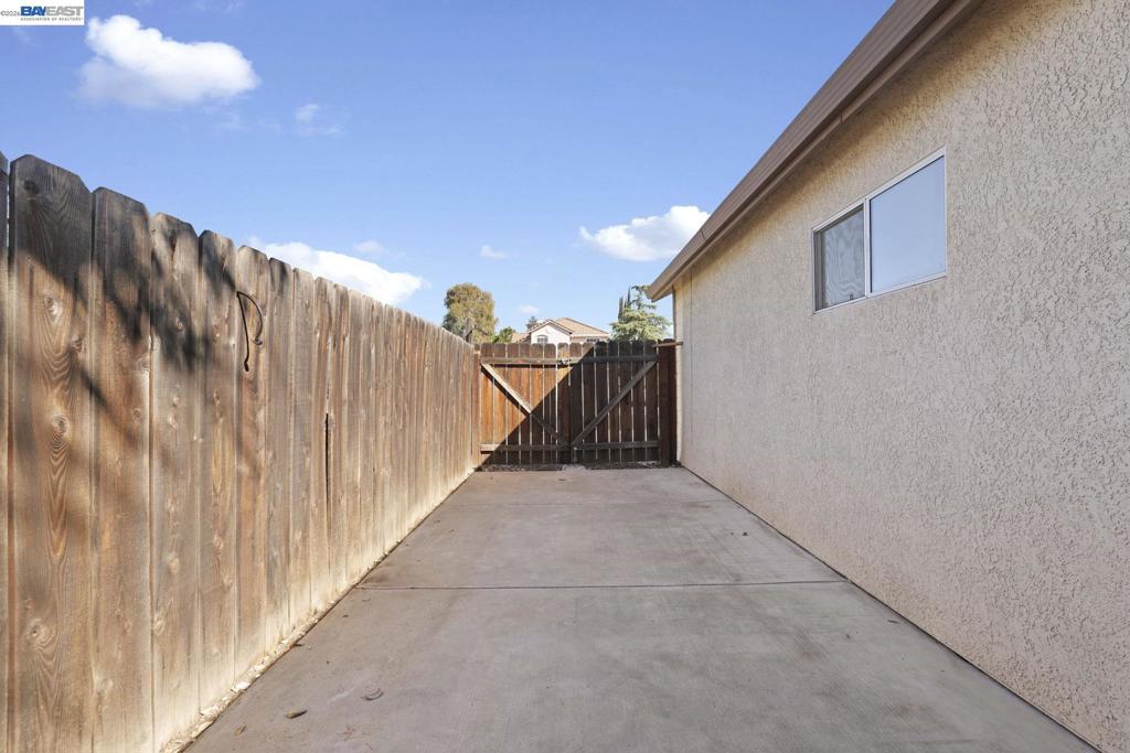 3015 Savanna Dr Property Photo 45