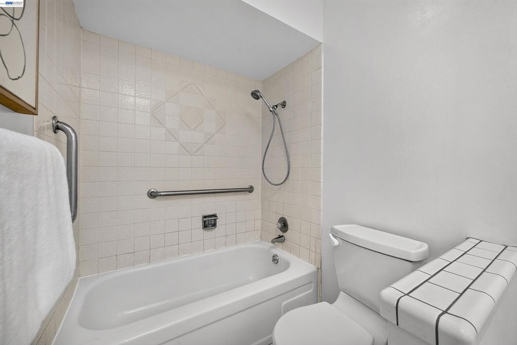 7918 Hillsboro Ct Property Photo 30