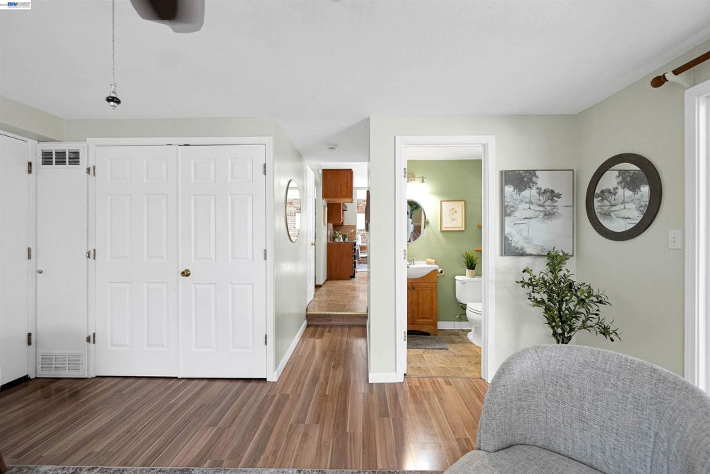248 Louette Ct Property Photo 27