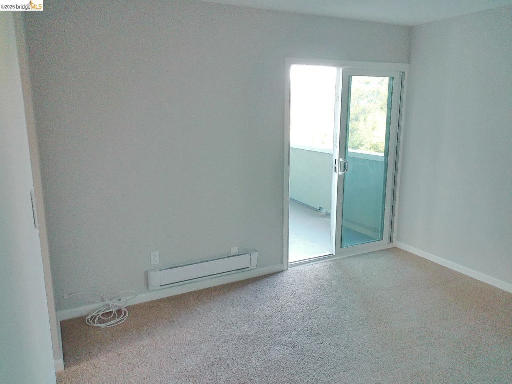 325 Kitty Hawk Rd 304 Property Photo 14