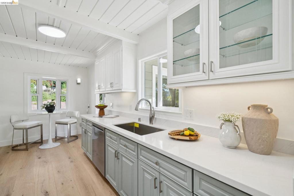 1321 Sunset Loop Property Photo 12
