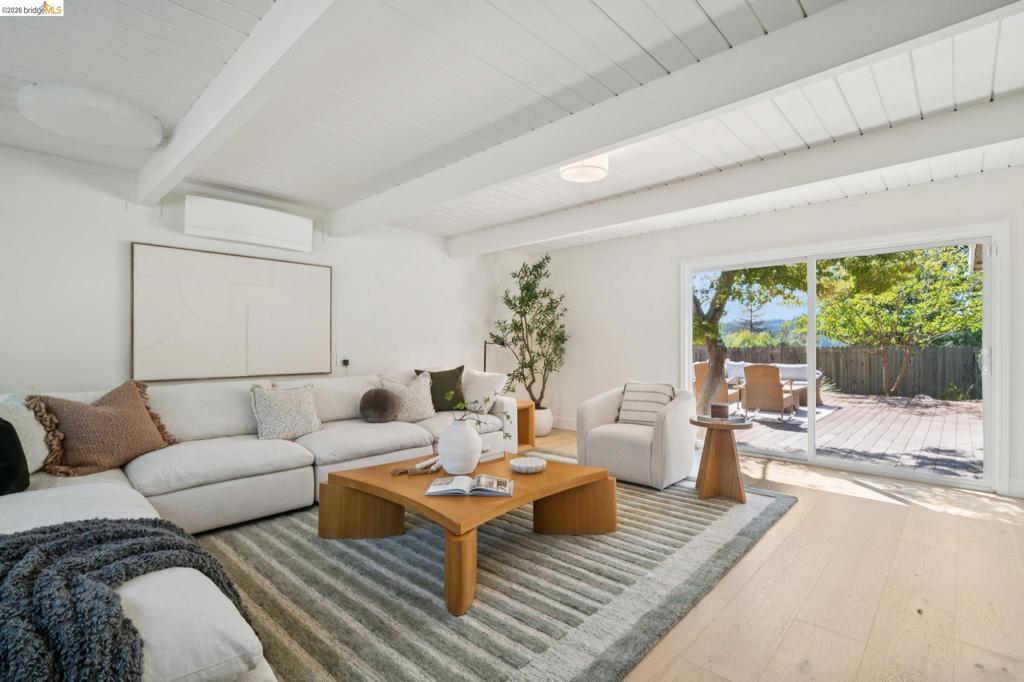 1321 Sunset Loop Property Photo 15