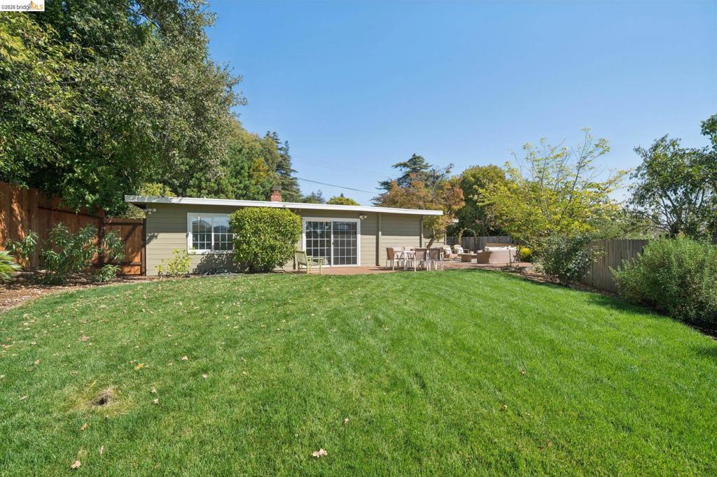 1321 Sunset Loop Property Photo 29