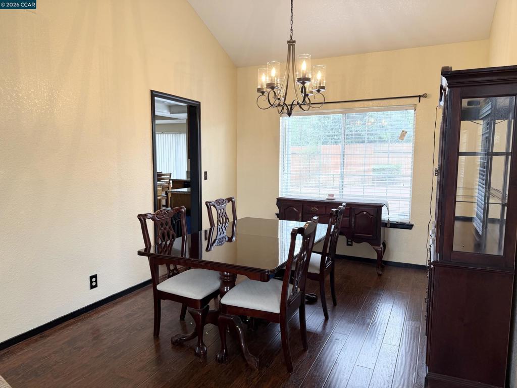 8800 Crusheen Way Property Photo 15