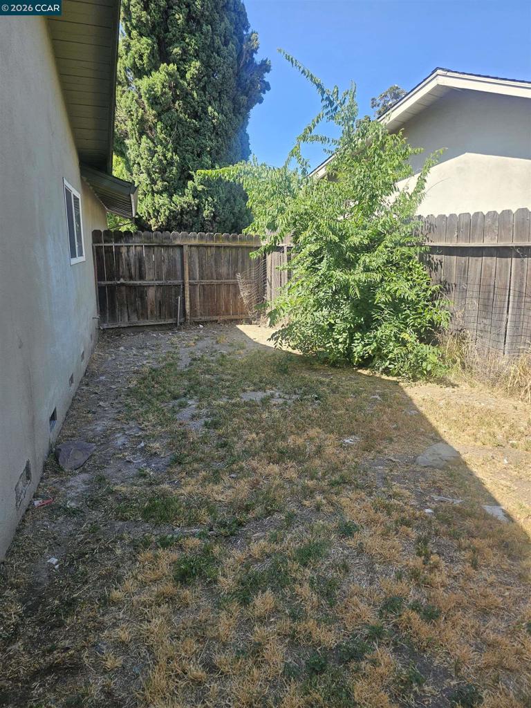 701 Dundee Way Property Photo 22