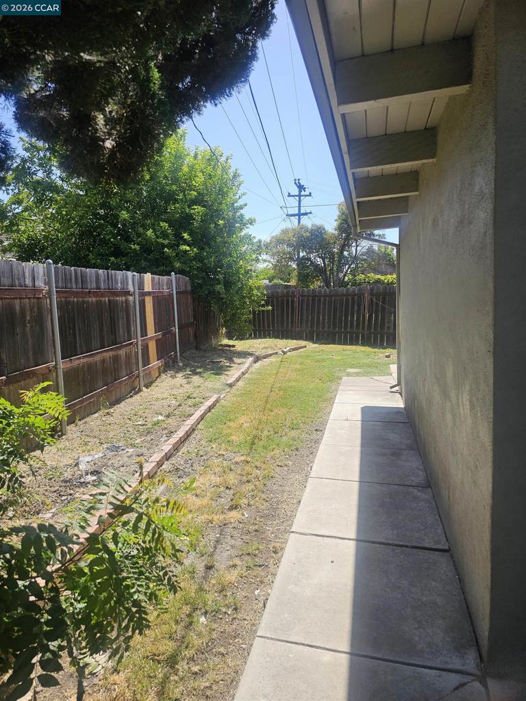 701 Dundee Way Property Photo 25