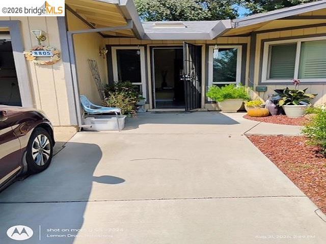 8805 Kelsey Dr Property Photo 2