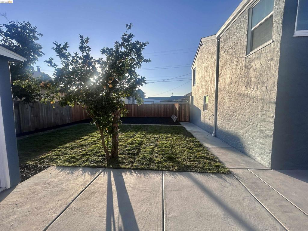 4102 Roosevelt Ave Property Photo 25
