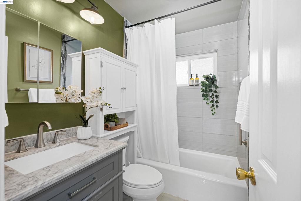 25825 Belhaven St Property Photo 37