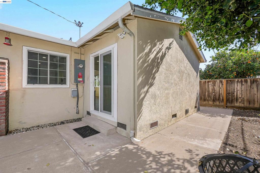 25825 Belhaven St Property Photo 43
