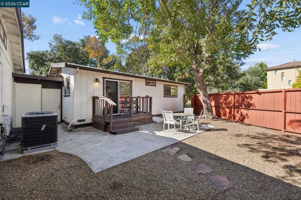 2759 Warner Ln (3 Sfr Homes) Property Photo 43