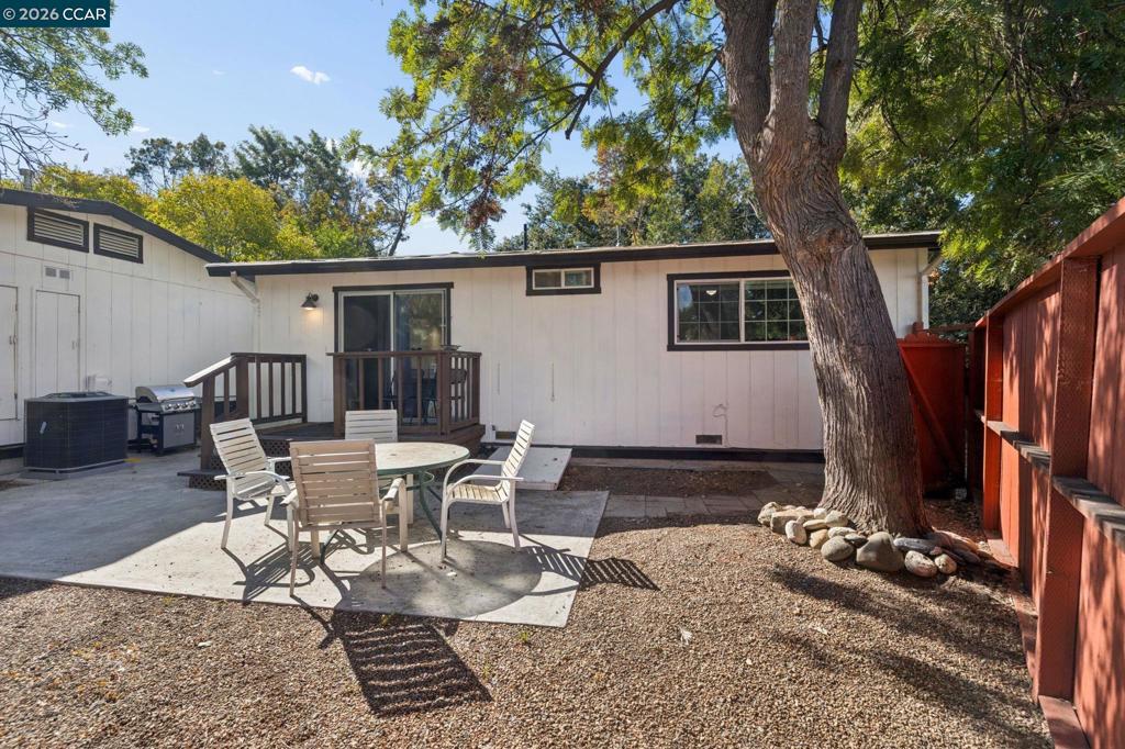 2759 Warner Ln (3 Sfr Homes) Property Photo 44