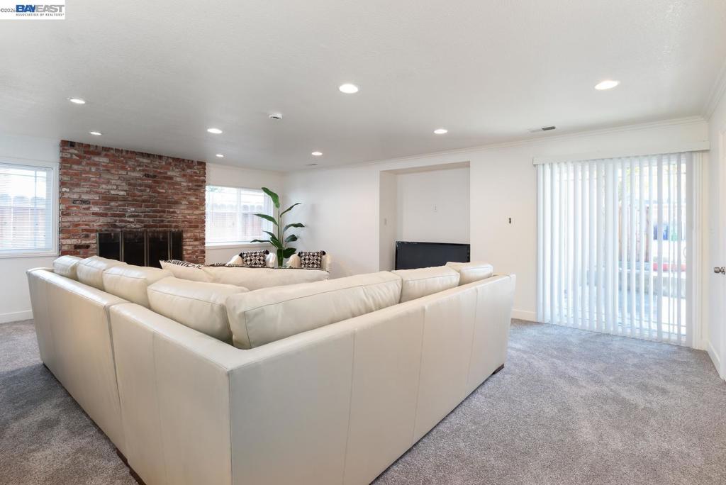 41150602 Property Photo 16