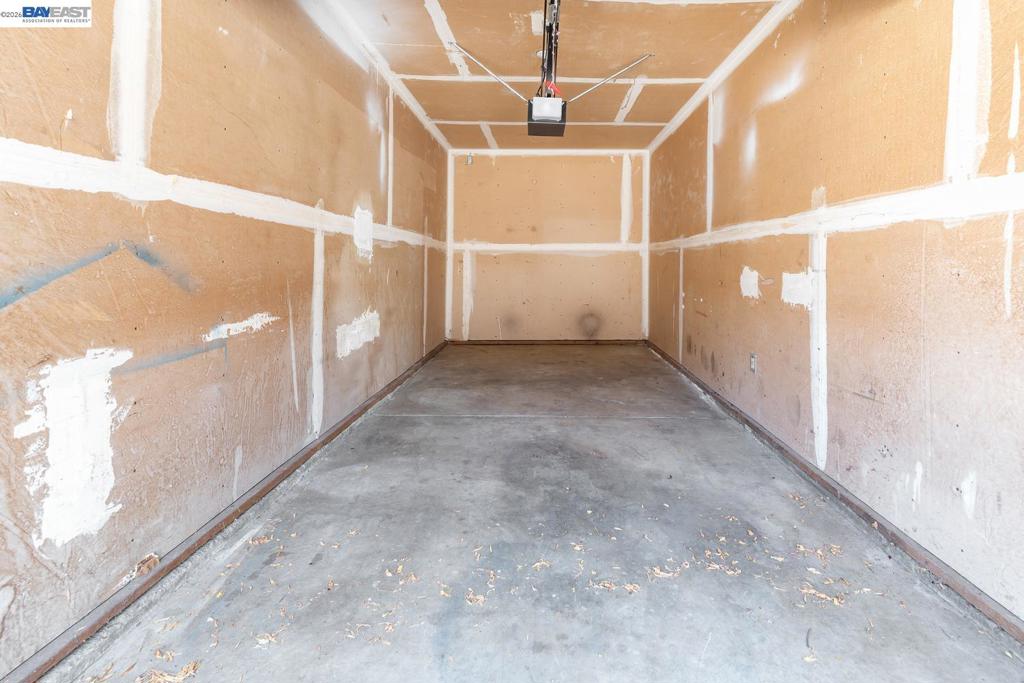 41150602 Property Photo 37