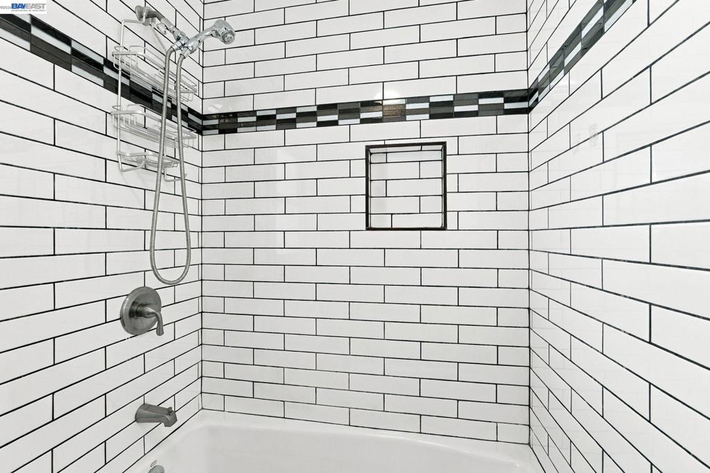 2773 25th Ave. Property Photo 18