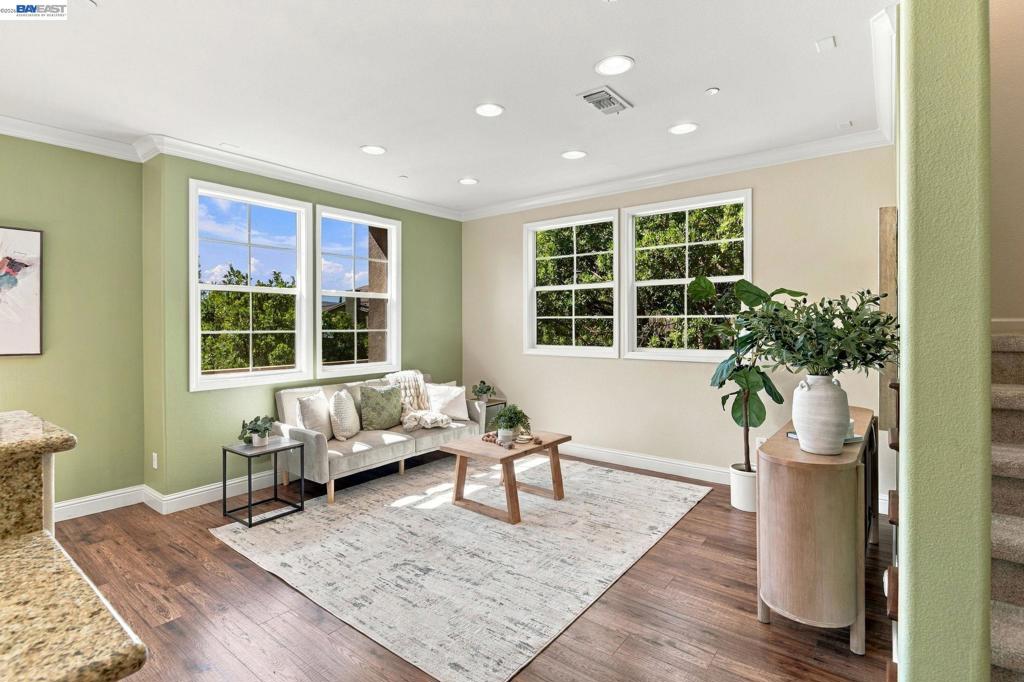3538 Capoterra Way Property Photo 13